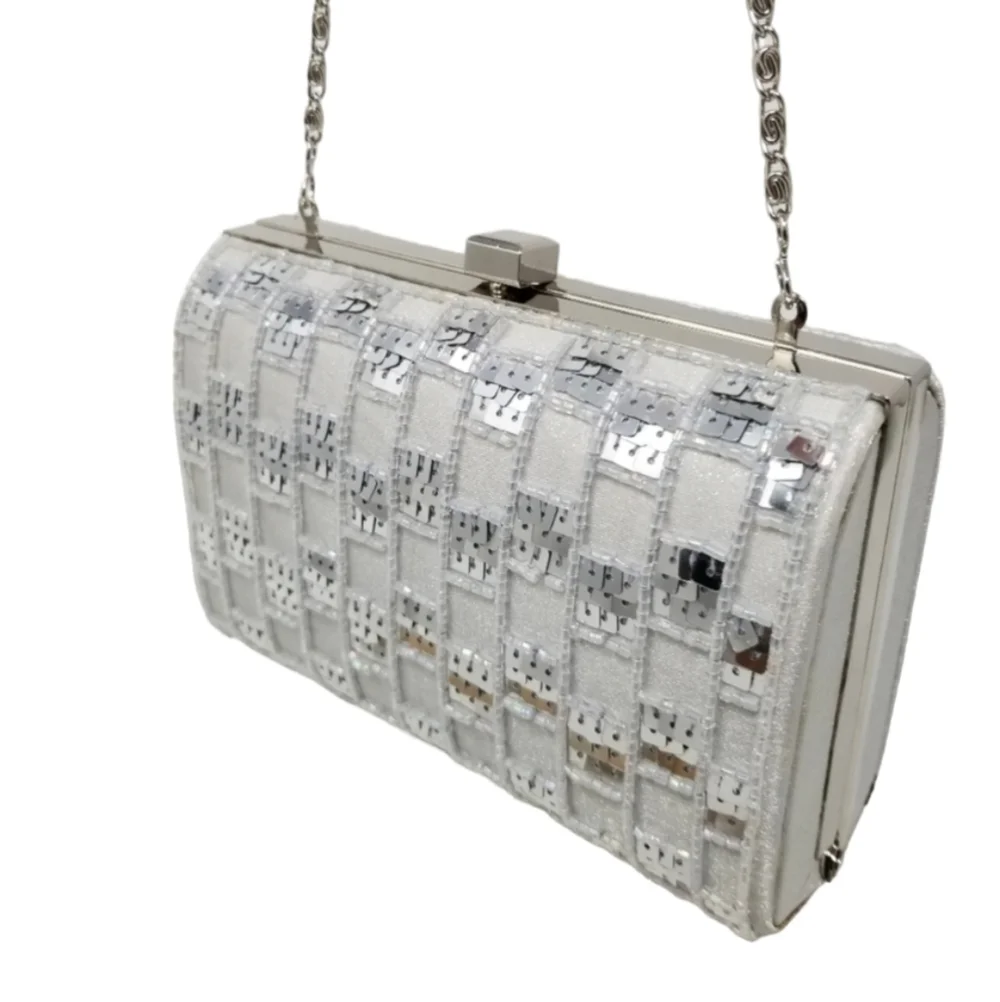 Evening Hand Bag Clutch Purse Beaded Sequin Silver Tone Frame Chain Boxy Vintage